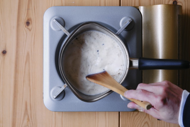 煮出さないで蒸らす。蒸らす前後で混ぜる