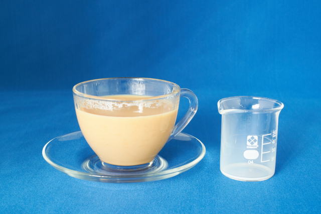 茶葉６ｇの紅茶115mlミルク35mlのミルクティー